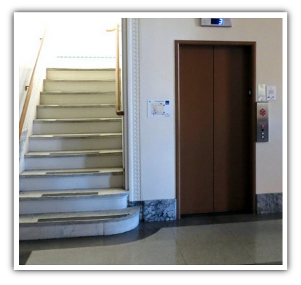 Older Courthouse Circulation - Fentress Incorporated