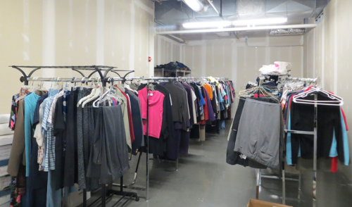 Defendants Clothes - Fentress Inc.