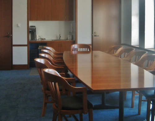 Jury Deliberation Room Traditional - Fentress Inc.