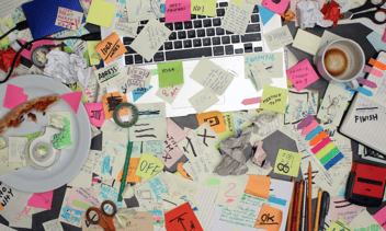 A Messy Office Dilemma and Holiday PTO Tips