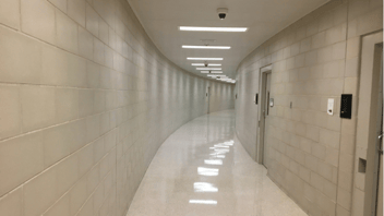 No Secure Corridors? How to Make the Best of Bad Prisoner Circulation