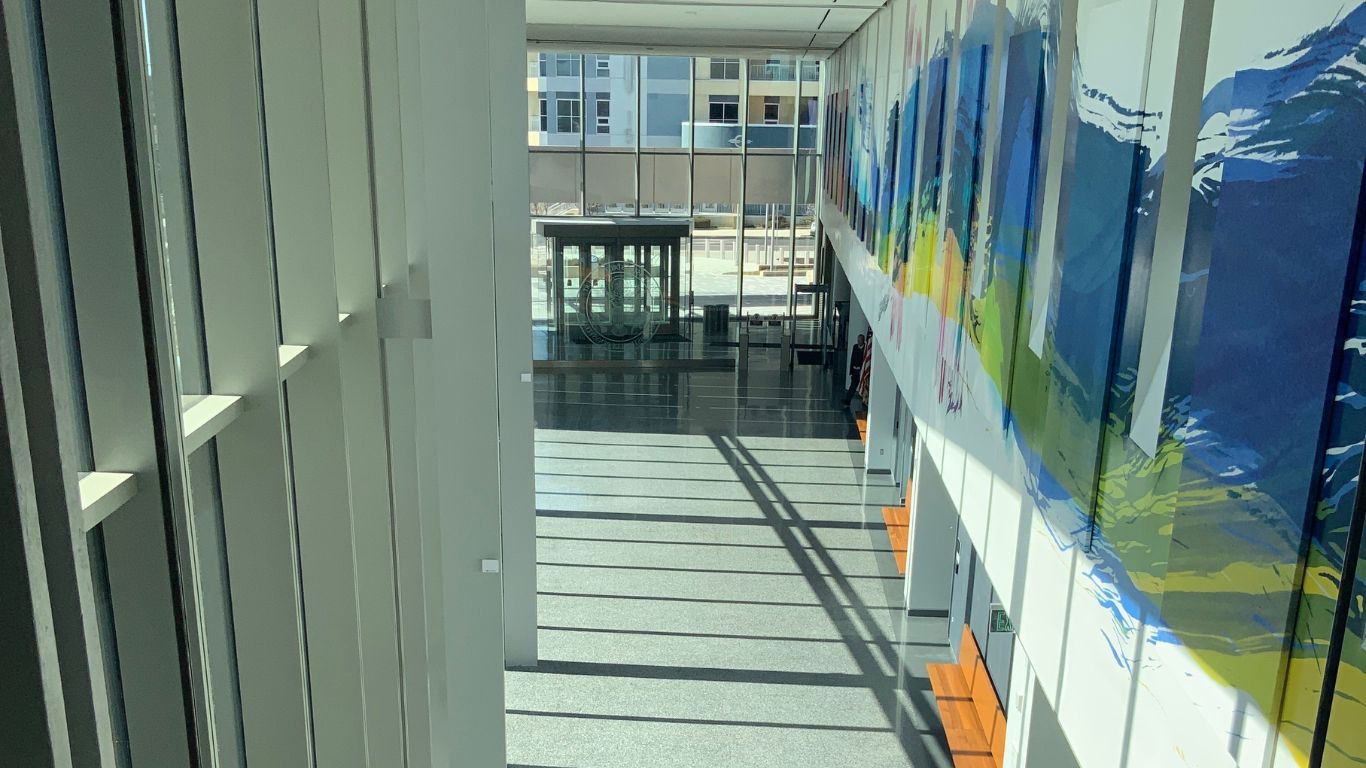 Daylight strategies for courthouses