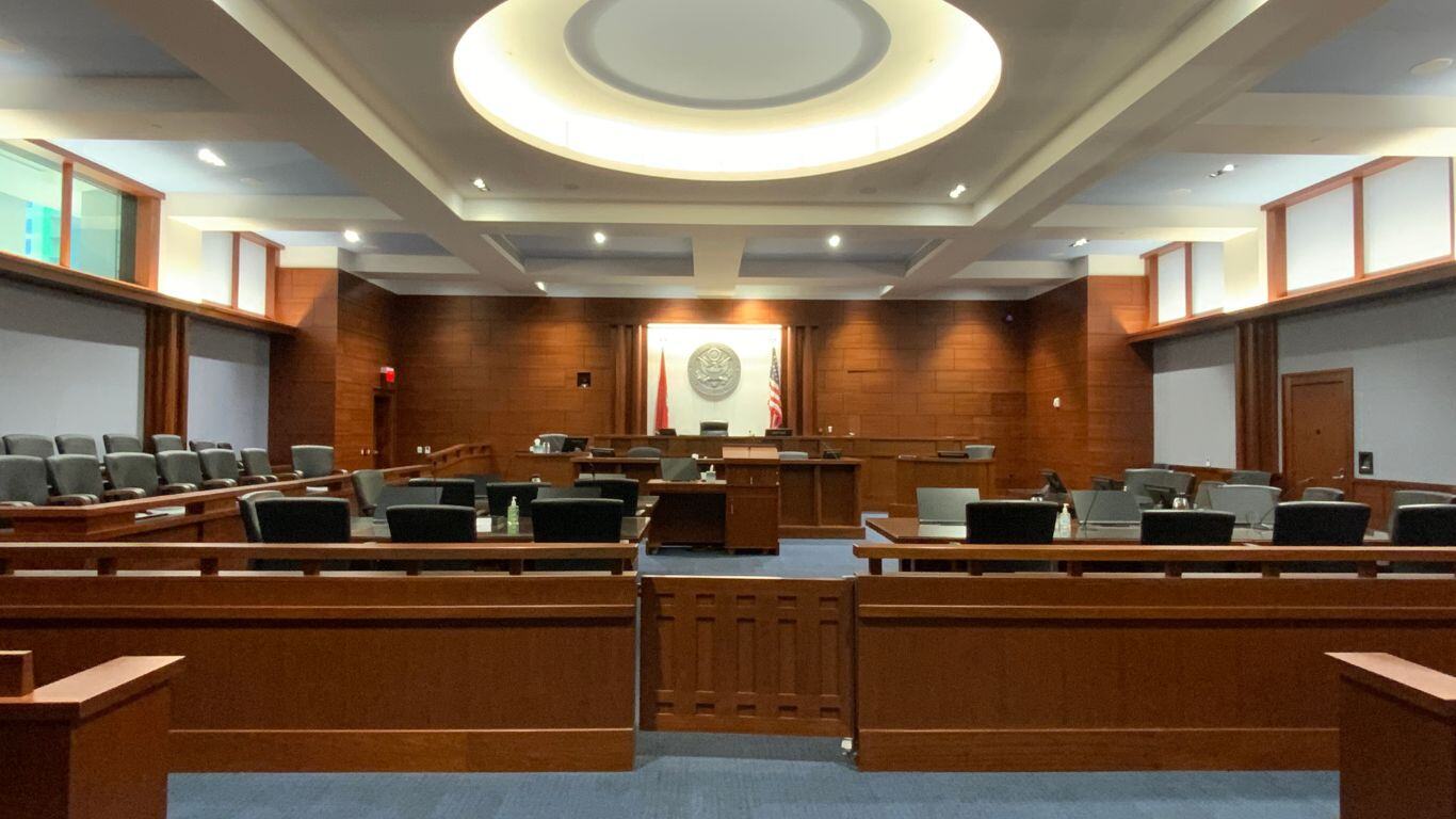 Open design and inclusive courtroom